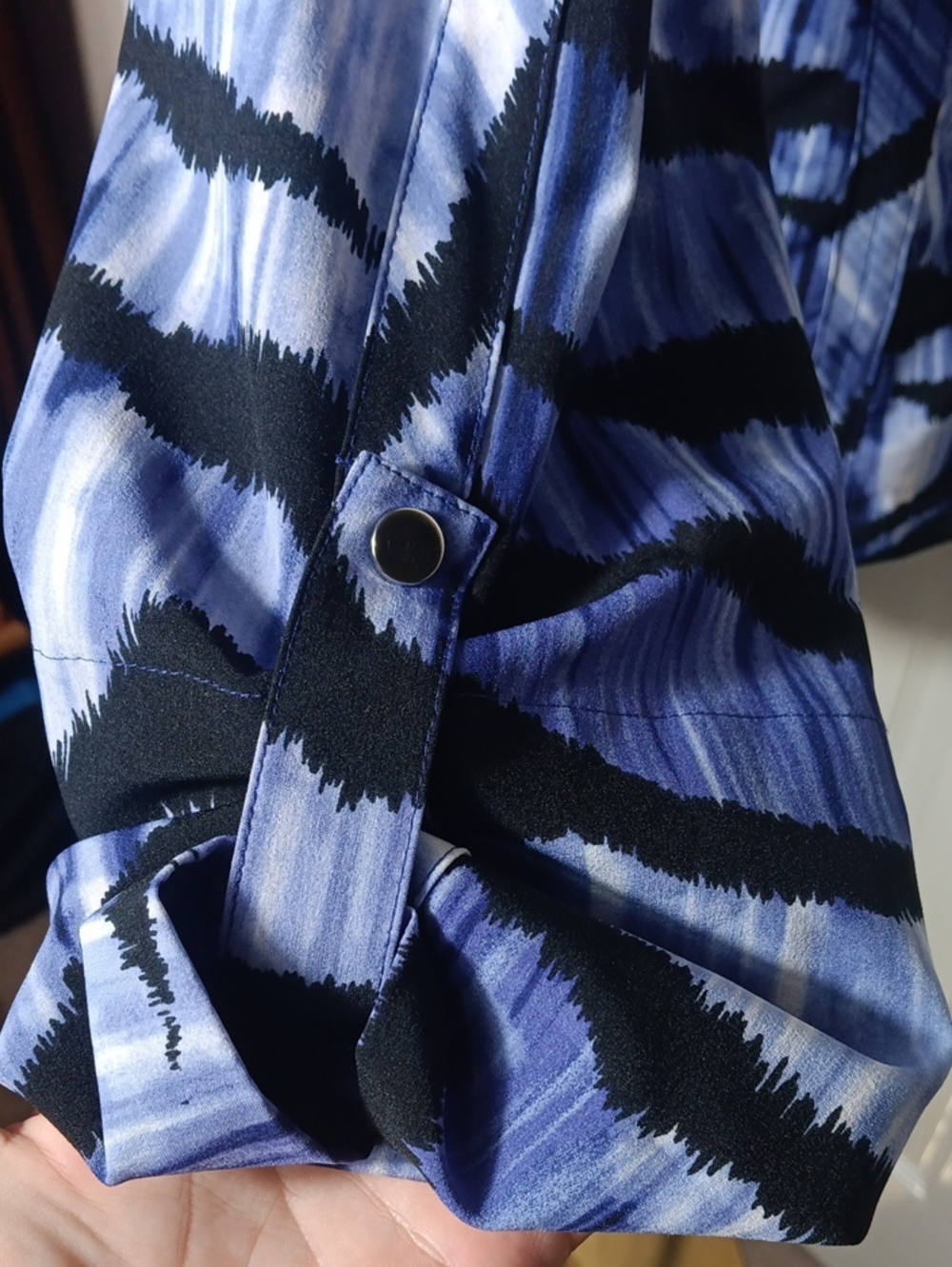Chico’s Zenergy Purple Abstract Tie Dye Zip Up Jacket EUC - Size 1 / US 8 Med - Picture 6 of 13